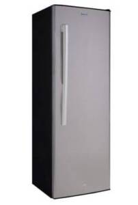 BRUHM CF BUS-230M UPRIGHT FREEZER 228 LITERS