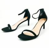Low Heel Strap Sandals – Black