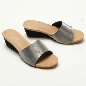 Glittered Slip-On Open-Toe Mules Sandal – Black