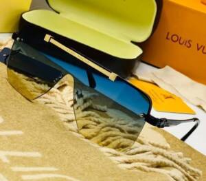 Louis Vuitton Women Glasses